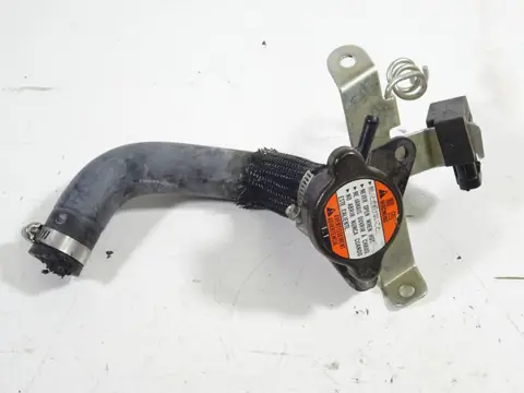 RADIATOR TOEBEHOREN Suzuki GSR 600 2006 - 2009