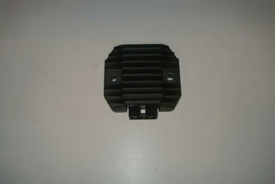 SPANNINGSREGELAAR Yamaha TDM 1996 - 2000