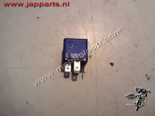 BMW K100LT Relais 4 pins