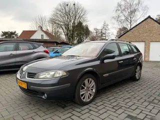 Renault Laguna Grand Tour 2.0-16V Tech Line Airco KEYLESS PANODAK Nap Logisch