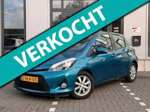 Toyota Yaris 1.5 Full Hybrid Aspiration|Camera|Led