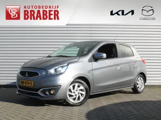 Mitsubishi Space Star 1.0 Intense+ | Clima | 14" LM | All seasons | Keyless entry | Xenon | Licht- &