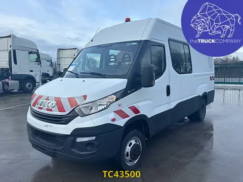 Iveco Daily 35C15V12 Double cab 7 places (bj 2019)