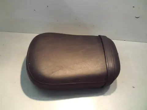 Honda VT750C(RC44) Passagiers zadel