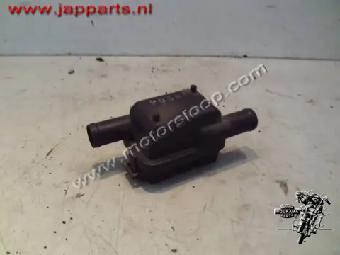 Honda VT750C(RC44) Carter ontluchting