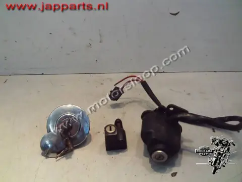 Honda VT750C(RC44) slotenset