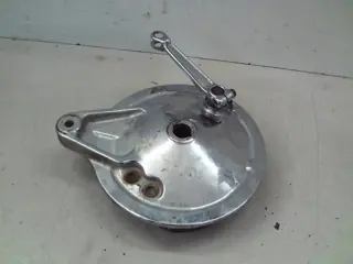 Honda VT750C(RC44) Remtrommel achter