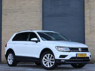 Volkswagen Tiguan 1.5 TSI Highline DSG | LED | ACC | Navi | Trekhaak 1.800kg | Stoelverw. |