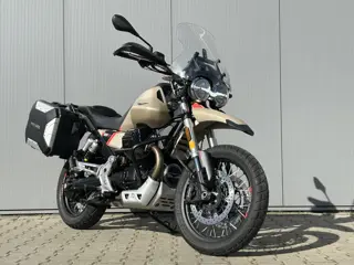 2020 Moto Guzzi V85 TT Travel 80pk ABS E5 - Cruise - Koffers - Verstralers