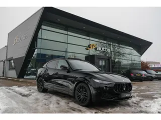 Maserati Levante Gransport 3.0 V6 D 275pk Panoramadak Schaalstoelen VOL!!! Carbon pakket NLauto 21" 
