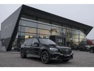 Mercedes-Benz GLC-klasse GLC43 AMG 367pk 4MATIC Panoramadak Luchtvering Burmester Trekhaak Distronic