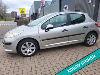 Peugeot 207 1.4 VTi XR