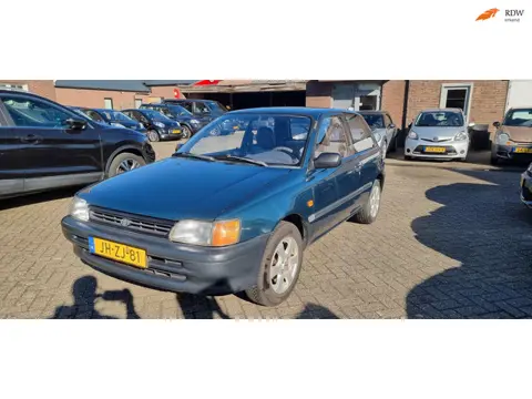 Toyota Starlet 1.3 XLi