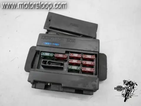 Kawasaki GTR1000(ZGT00A) Junctionbox