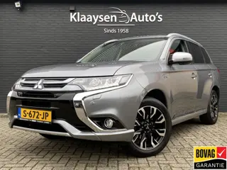 Mitsubishi Outlander 2.0 PHEV Instyle+ 204 pk 4WD AUT. | navigatie | schuifdak | trekhaak | leder in