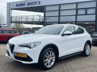 Alfa Romeo Stelvio 2.0 T 280 Pk AWD First Edition Xenon Navigatie Camera Elek Stoelen Leder Stoel + 