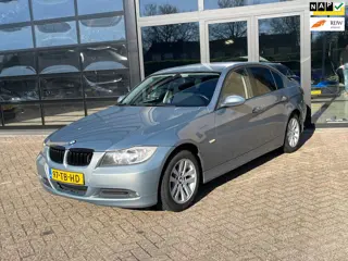 BMW 3-serie 318i High Executive, clima, Nieuwe APK
