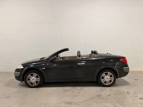 Renault Mégane Coupé-Cabriolet 2.0-16V Pano Leer Clima Cruise