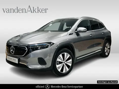 Mercedes-Benz EQA 250 Luxury 67kWh // Camera // Dode Hoek Ass. // D. Glas // Elektrische Achterklep 
