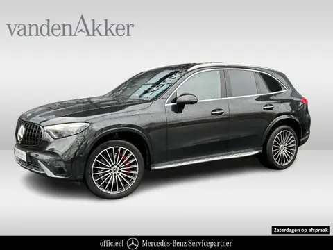 Mercedes-Benz GLC 300e AMG 4Matic // Panorama dak // Burmester // Memory // 360 Camera // 20 inch //