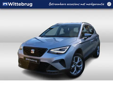 SEAT Arona 1.0 TSI 110pk FR / Navigatie / Full LED / LM 17 inch / Parkeersensoren A / Cruise control