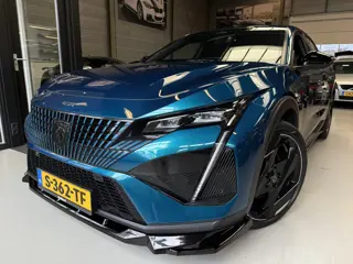 Peugeot 408 1.6 HYbrid GT 225pk EAT8 First Edition ACC, Massage, Leder/alcantara