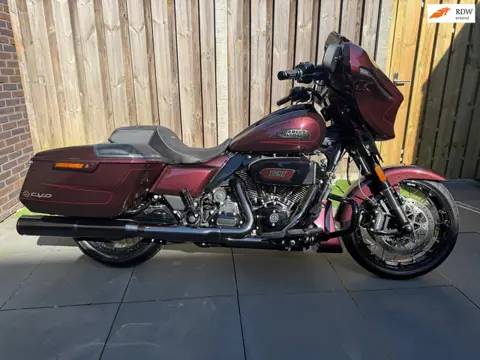 Harley Davidson 121 FLHXSE Street Glide CVO 121 2025 nieuw