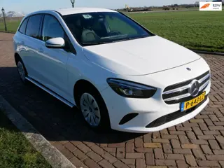 Mercedes-Benz B-klasse 200d AUT AC ** EX POLICE MARGE CAR**
