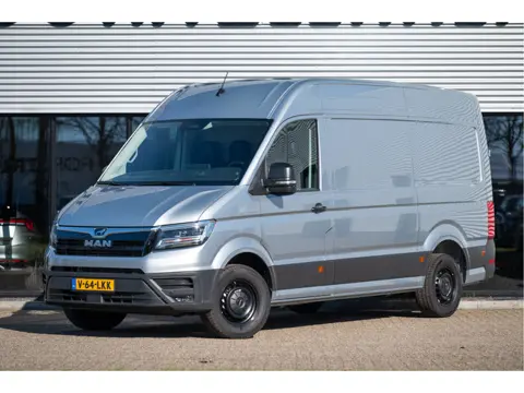 MAN TGE 3.140 L3H3 Automaat | Trekhaak | Camera | ACC | Dodehoek | Stoel-stuurverw. | Massage | LED