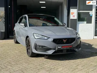 Cupra Leon 1.4 e-Hybrid VZ Copper Edition