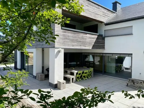 Luxe villa met sauna en jacuzzi voor 14 personen