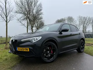 Alfa Romeo Stelvio 2.0 T 310 PK AWD Veloce Automaat / Panoramadak / 20" Velgen / Apple CarPlay-Andro