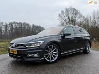 Volkswagen Passat Variant 1.4 TSI Highline Business R-Line Automaat / Leder / Apple CarPlay/Android 
