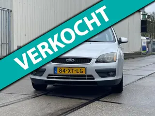 Ford Focus 1.6-16V Futura Airco/Cruise/Navi/Pdc/Stoelverw