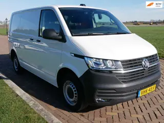 Volkswagen Transporter 2.0 TDI L1H1 28 81kW AC NAVI CAMERA ** 11999 EX BTW **