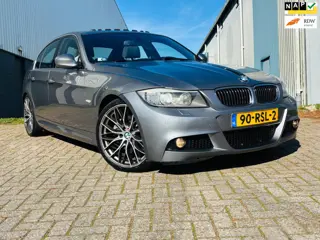 BMW 3-serie 330i M Sport Edition NIEUWE APK