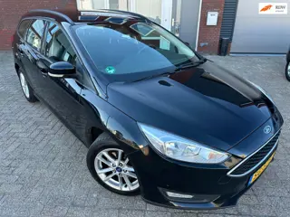 Ford Focus Wagon 1.0 Lease Edition / Navi / PDC / Clima / NAP