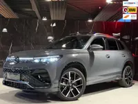 Volkswagen Tiguan 1.5 eTSI R-Line Pano|HUD|HMK|KEYL|CAM