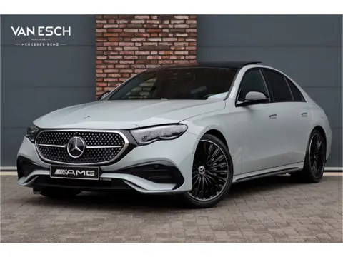 Mercedes-Benz E-Klasse 400 e 4MATIC AMG Line | Hyperscreen | Luchtvering | Achterasbesturing | Distr