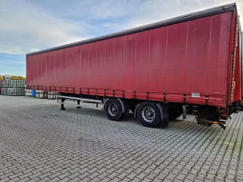 SYSTEM TRAILER 3 tonse laadklep schuifzeilen (bj 2008)