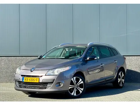Renault Mégane Estate 1.4 TCe Bose Clima Nieuwe APK