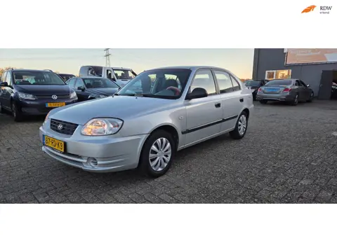 Hyundai Accent 1.3 Airco 5 deurs apk 12-2026