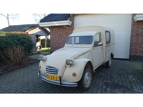 Citroën AK400