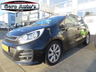 Kia Rio 1.2 CVVT DynamicLine 5 deurs airco ,trekhaak,camera.lmv etc
