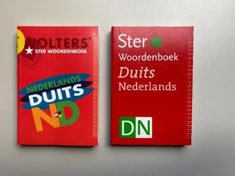2 Wolters sterwoordenboeken Ned.-Duits-Duits-Ned.