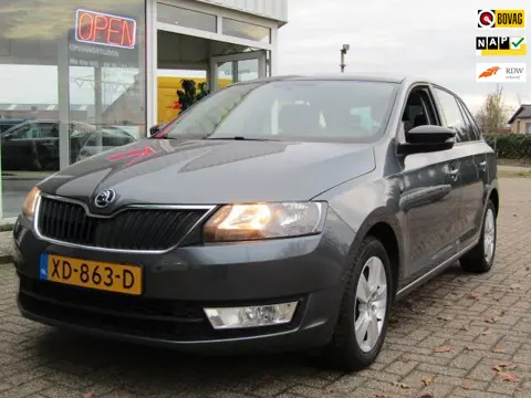 Skoda Rapid Spaceback 1.0 TSI Greentech Clever is een mooie, complete, verrassend ruime zuinige en t