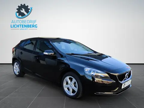 Volvo V40 2.0 T2 Momentum