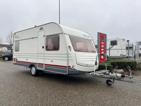 Home-Car Racer 45 Spirit | Fransbed | Dinette | Fietsenrek voor | Kachel | Koelkast | Toilet en wasb
