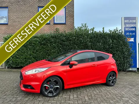 Ford Fiesta 1.6 ST2 Distributieriem Nieuw, Climate C, Stoelverw, Navigatie!!!! VRIJDAG 27-03 ZIJN WI