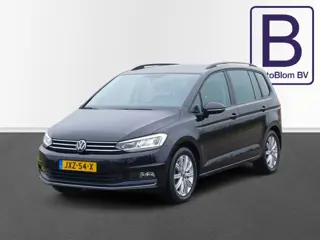 Volkswagen Touran 1.5 TSI Highline Business 7p / LED / Cruise / Navigatie